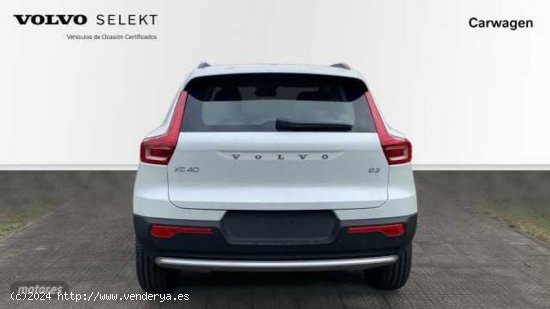 Volvo XC40 2.0 B3 PLUS DARK AUTO 5P de 2024 con 1 Km por 35.100 EUR. en Vizcaya