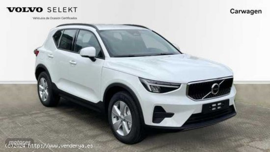 Volvo XC40 2.0 B3 PLUS DARK AUTO 5P de 2024 con 1 Km por 35.100 EUR. en Vizcaya