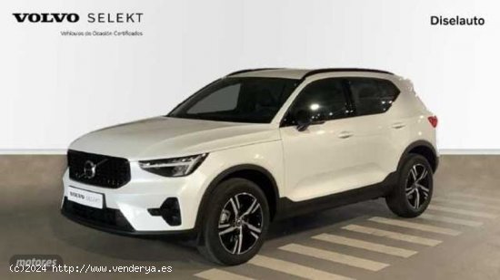  Volvo XC40 2.0 B3 PLUS DARK AUTO 163 5P de 2024 con 5 Km por 38.600 EUR. en Barcelona 