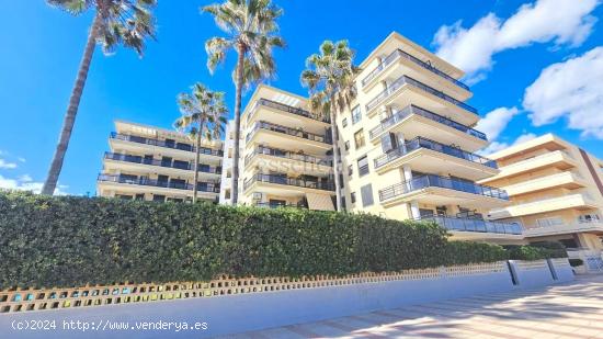 FABULOSO APARTAMENTO EN PLAYA DAIMUS CON VISTAS FRONTALES AL MAR . La playa a tus pies. - VALENCIA