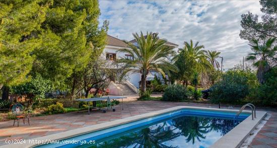 Casa en lugar privilegiado en Gilet - VALENCIA