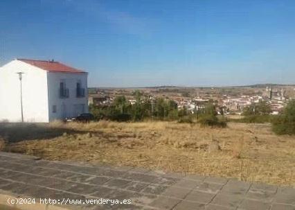 TERRENO EN VENTA EN FREGENAL DE LA SIERRA - BADAJOZ