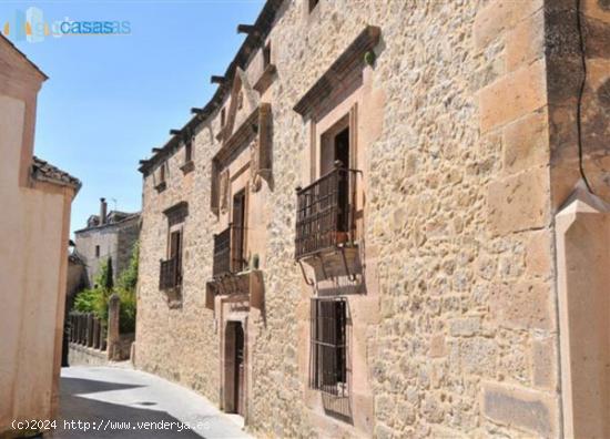 Casa palacio en venta en Sepulveda, Segovia - SEGOVIA