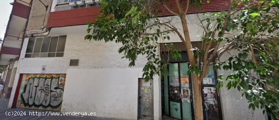 Local comercial en venta en Cuatro Caminos, Madrid. - MADRID