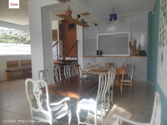 En Villatoro. Se vende restaurante en pleno funcionamiento - BURGOS