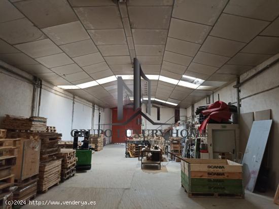 SE VENDE NAVE INDUSTRIAL POLIGONO CAMPOLLANO - ALBACETE