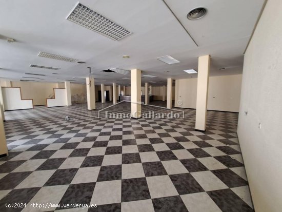 Local en venta en Vélez-Málaga (Málaga)