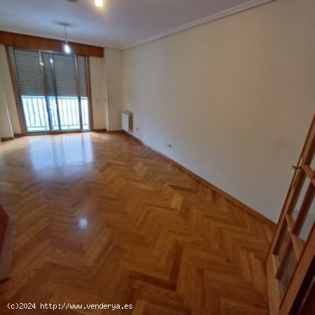 Piso en Venta en A Coruña La Coruña MONELOS