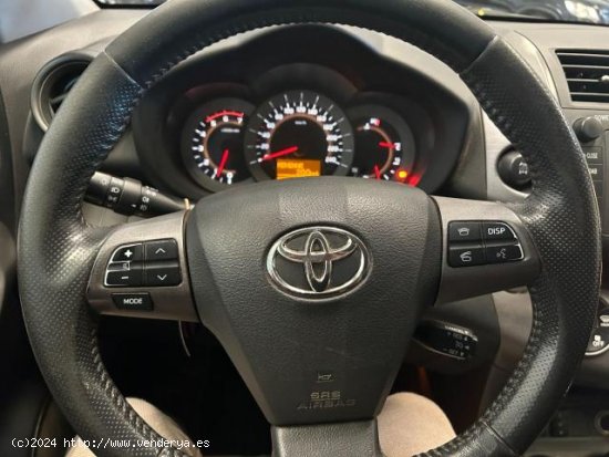 TOYOTA RAV4 en venta en Castuera (Badajoz) - Castuera