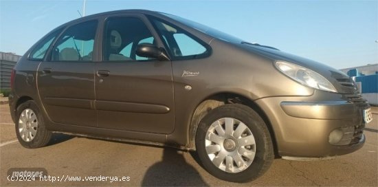 Citroen Xsara Picasso 1.6HDI 110cv de 2009 con 145.221 Km por 3.800 EUR. en Sevilla