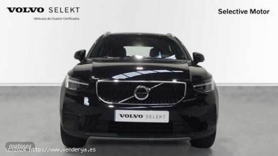 Volvo XC40 Core, B3 Mild Hybrid, Gasolina de 2024 con 10.225 Km por 34.900 EUR. en Cantabria