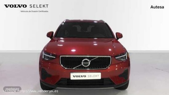 Volvo XC40 XC40 Core, T2 autom?tico, Gasolina de 2024 con 15.921 Km por 33.900 EUR. en Pontevedra