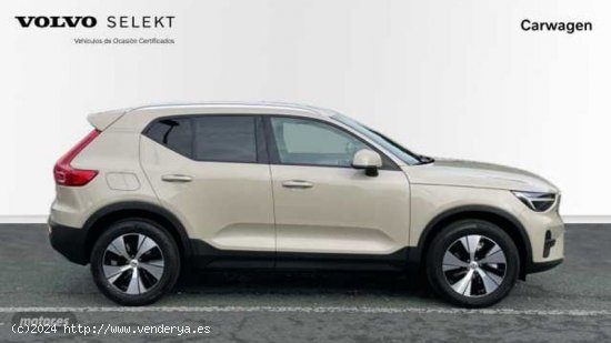 Volvo XC40 2.0 B3 CORE AUTO 5P de 2024 con 1 Km por 37.200 EUR. en Vizcaya