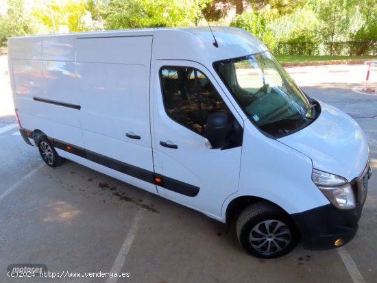 Nissan NV300 NV 400 2.3DI NAVI-PARK ASSYST CAM TV-KLIMATIZADOR de 2021 con 187.000 Km por 18.700 EUR