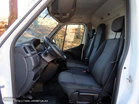 Nissan NV300 NV 400 2.3DI NAVI-PARK ASSYST CAM TV-KLIMATIZADOR de 2021 con 187.000 Km por 18.700 EUR