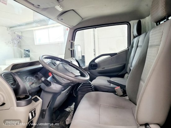 Nissan Cabstar volquete 140cv cabina simple de 2013 con 133.443 Km por 18.990 EUR. en Valencia