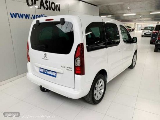 Peugeot Partner ALLURE 5 PUERTAS de 2019 con 104.000 Km por 18.700 EUR. en Guipuzcoa