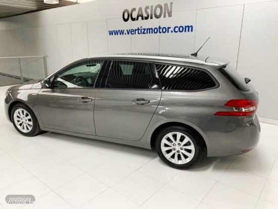 Peugeot 308 1.5BlueHDi Style 100 cv de 2019 con 111.000 Km por 14.200 EUR. en Guipuzcoa