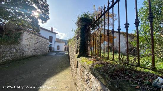 CASA CON TERRENO EN MAZCUERRAS - CANTABRIA