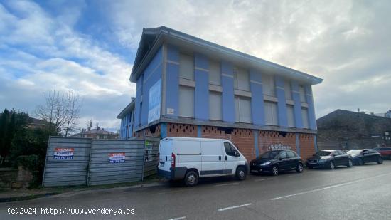  OBRA PARADA EN CORRALES DE BUELNA - CANTABRIA 