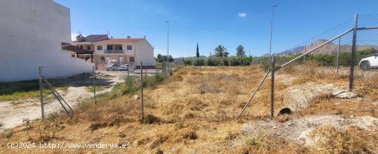 SE VENDE ESTUPENDO SOLAR EN URBANIZACION LA PAIRA - MURCIA