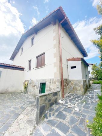 CHALET INDEPENDIENTE CON PARCELA. BERANGA - CANTABRIA