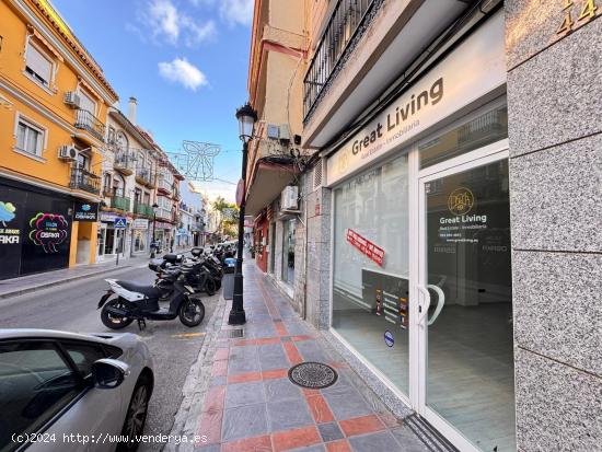  Excelente localización Local comercial en la avenida de  Los Boliches - MALAGA 