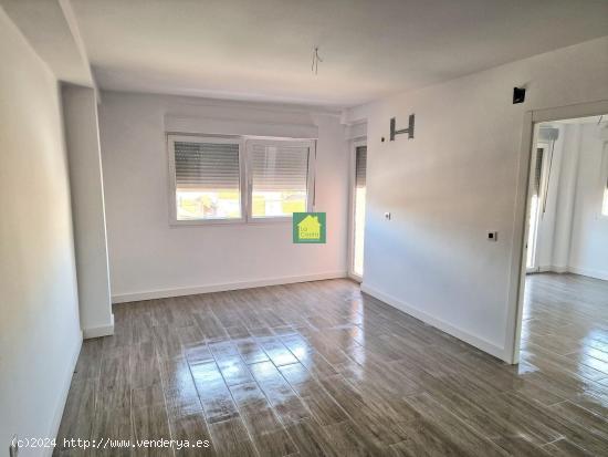  LA CASITA INMOBILIARIA VENDE PISO ZONA TAMOS - ALBACETE 