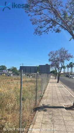 Venta Suelos en Avenida PRESIDENTE ADOLFO SUAREZ Nº S/N Bormujos - SEVILLA