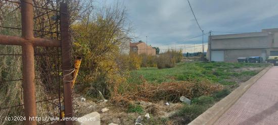 Se vende solar en Paraje Parcelas, Las Torres de Cotillas. - MURCIA