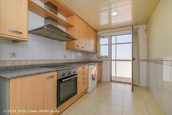 PISO EN VENTA EN MANRESA CON PLAZA DE PK INCLUIDA - BARCELONA