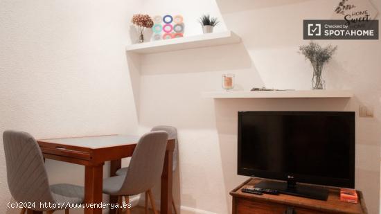 Apartamento de 1 dormitorio en alquiler en Argüelles - MADRID