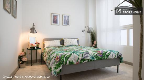 Apartamento de 3 dormitorios en alquiler en Carabanchel - MADRID