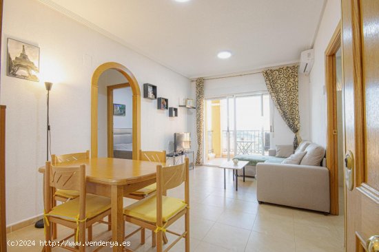 Apartamento en venta en Torrevieja (Alicante)