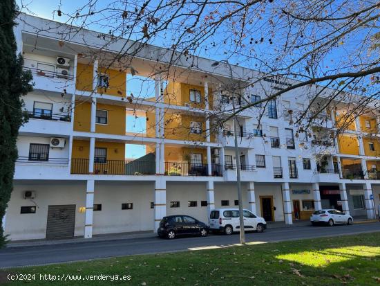  CASABANCO VENDE  PLAZAS DE PARKING EN ZONA  BODEGONES. - BADAJOZ 