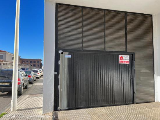 CASABANCO VENDE  PLAZAS DE PARKING EN ZONA  BODEGONES. - BADAJOZ