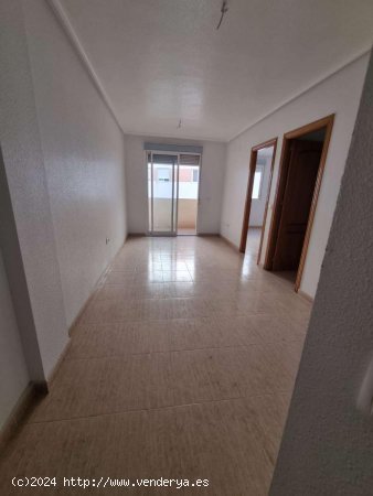 Piso en venta en Torrevieja (Alicante)