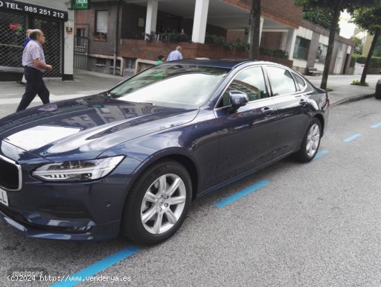  Volvo S 90 D4 Momentum de 2018 con 120.000 Km por 28.500 EUR. en Asturias 