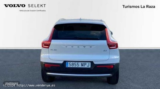 Volvo XC40 TODOTERRENO 2.0 B3 CORE AUTOMATICO 163CV 5P de 2024 con 22.592 Km por 33.300 EUR. en Sevi