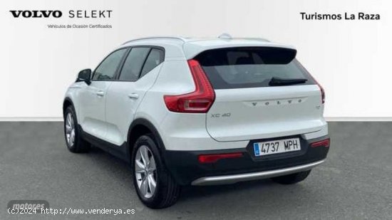 Volvo XC40 TODOTERRENO 1.5 T2 CORE AUTOMATICO 129CV 5P de 2024 con 27.377 Km por 32.300 EUR. en Sevi