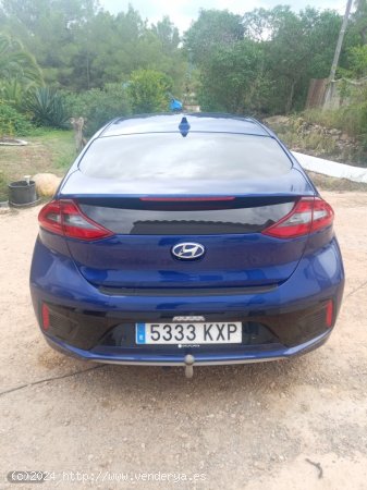 Hyundai Ioniq Style 1.6 hibrido 141cv de 2019 con 62.000 Km por 19.000 EUR. en Baleares