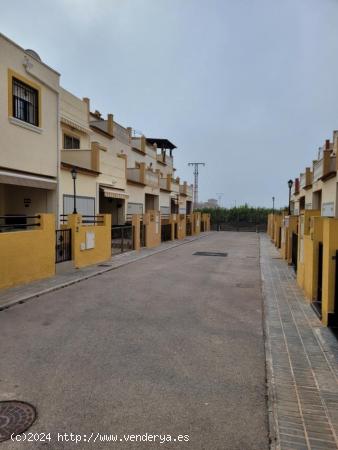 REF.- 29 - Dúplex en La Campaneta, Orihuela, a 30 minutos de la playa de Guardamar - ALICANTE