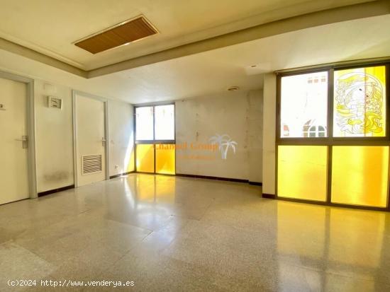 SE VENDE ANTIGUA CLÍNICA DENTAL DE 170 MTS CON VISTAS AL RIO EN ELCHE! - ALICANTE