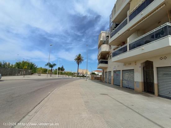 Apartamento de 1 dormitorio con terraza en playa de Miramar - VALENCIA