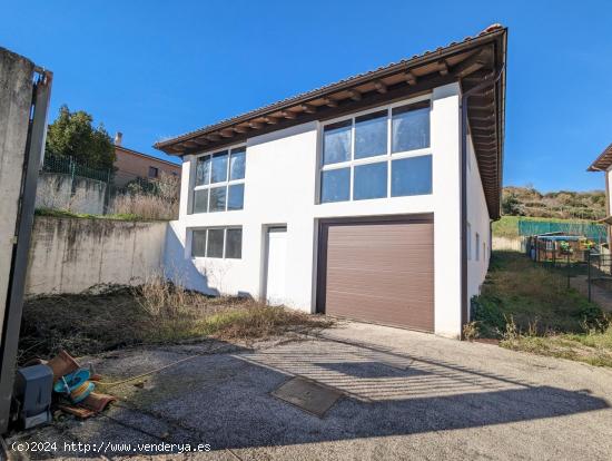 Casa en Bearin - NAVARRA