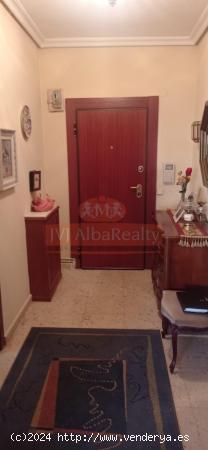 SE VENDE PISO DE 4 DORMITORIOS EN ZONA CENTRO-VILLACERRADA. - ALBACETE