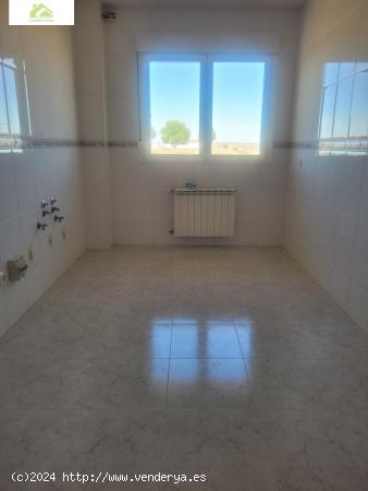 ATICO DUPLEX EN VENTA EN LOS BLOQUES - ZAMORA