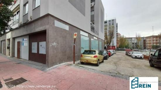 LOCAL COMERCIAL DE 193 M2 EN MOSTOLES - MADRID