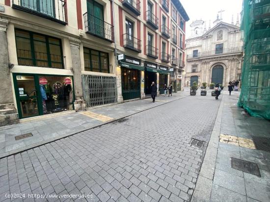 CALLE PLATERÍAS - VALLADOLID