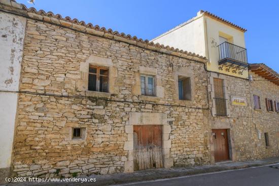  Casa de piedra en el centro de  Calders - BARCELONA 